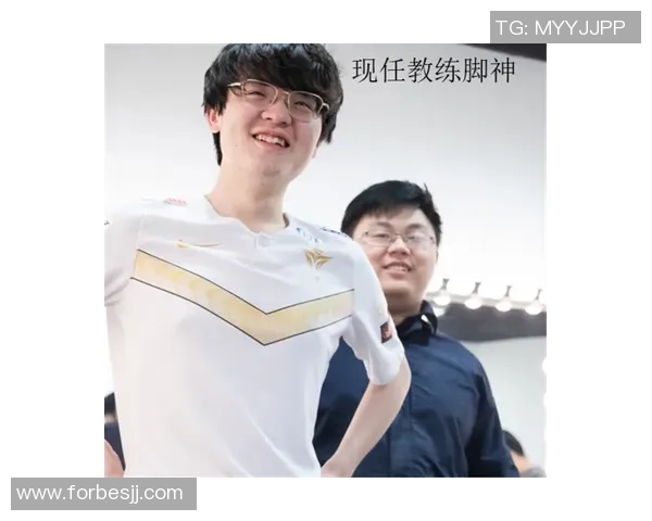 职业联赛特别报道V5战队成长历程与S15电竞荣耀之路