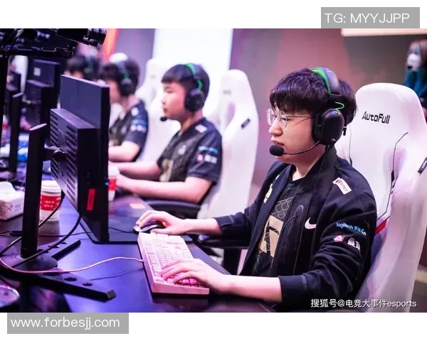 esports数据和平精英战术分析RNG盯防策略与实战应用全解析